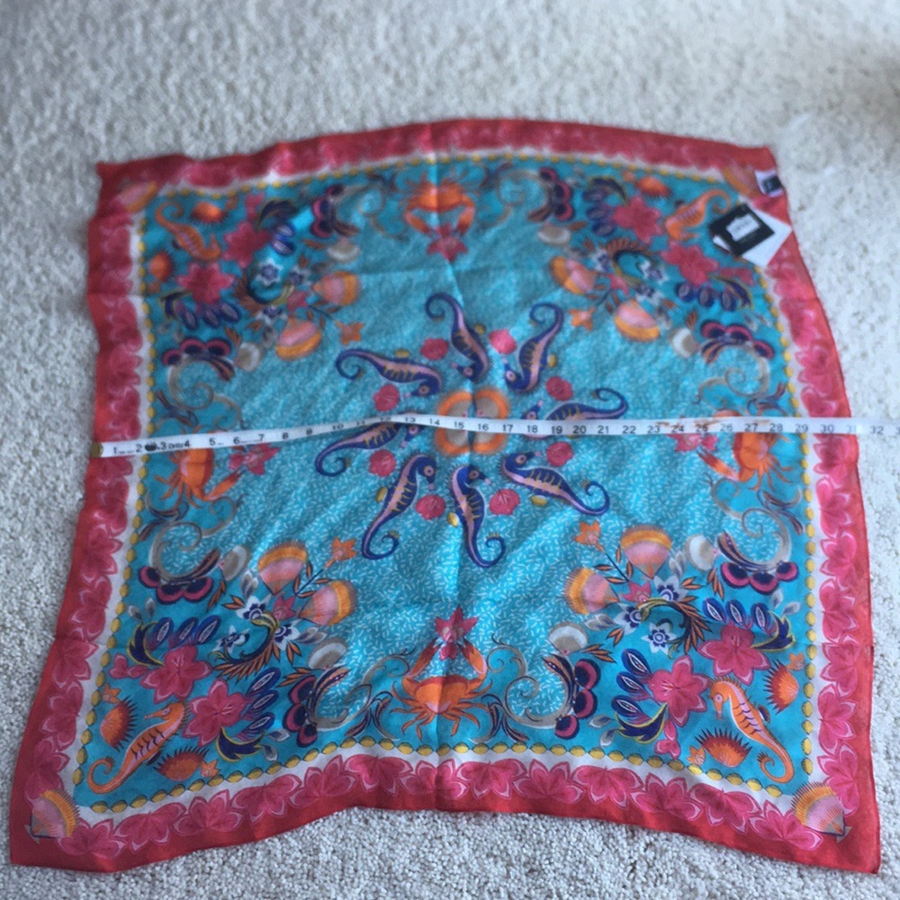 Echo Scarf